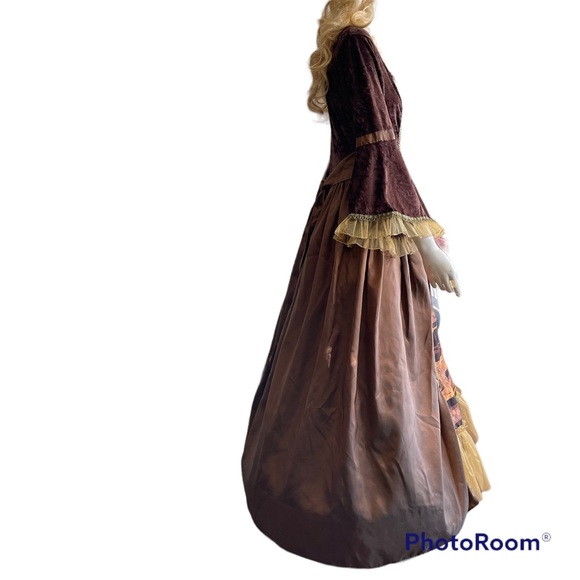 Period custom dress - Picture 4 of 12